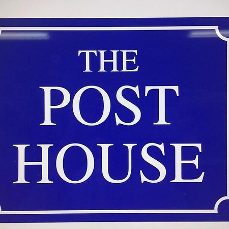 The Post House Apartment Кинсейл Екстериор снимка